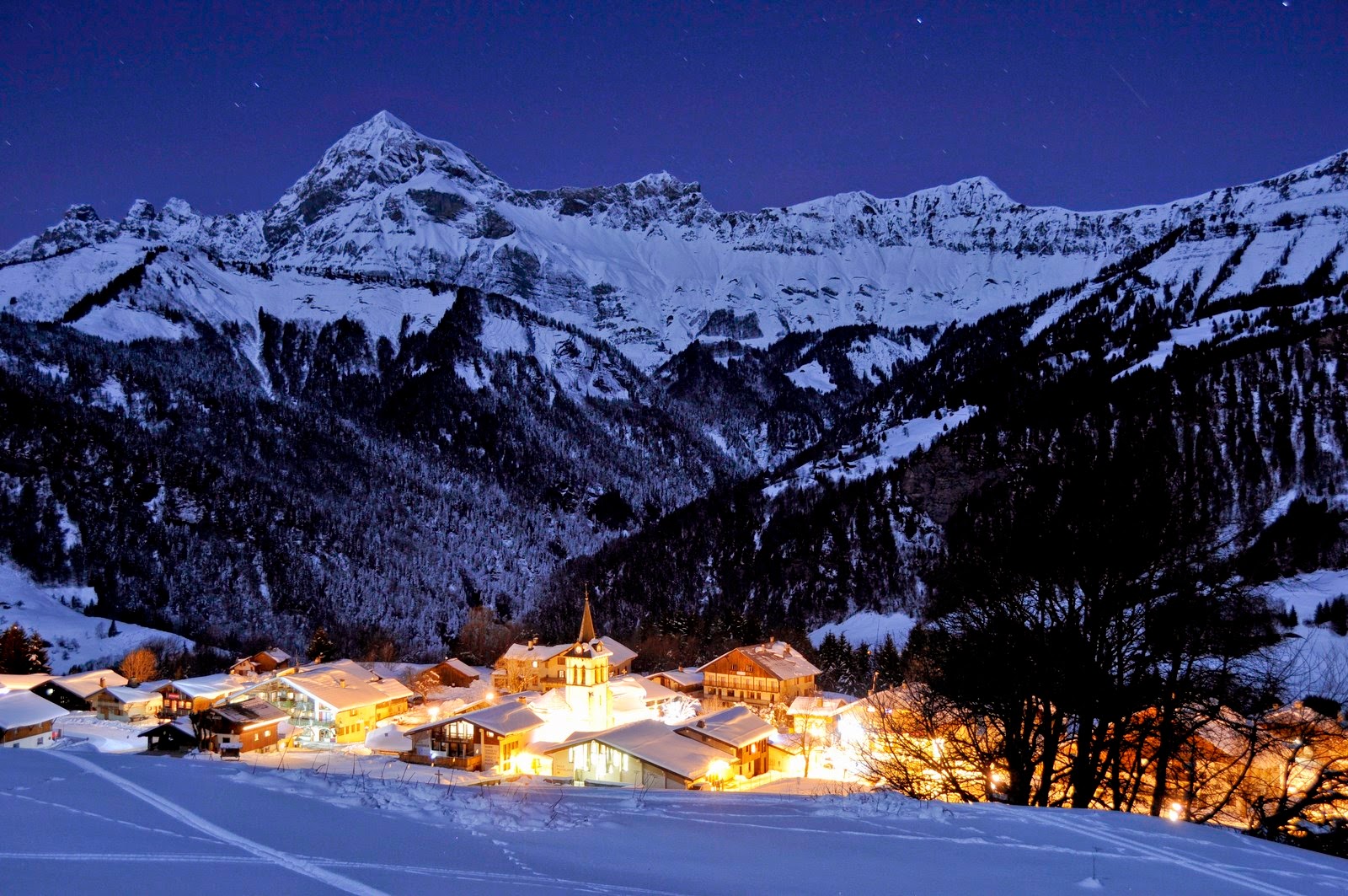 2012 - Val Arly - NDB nuit - G.Joncour-5 (BD)