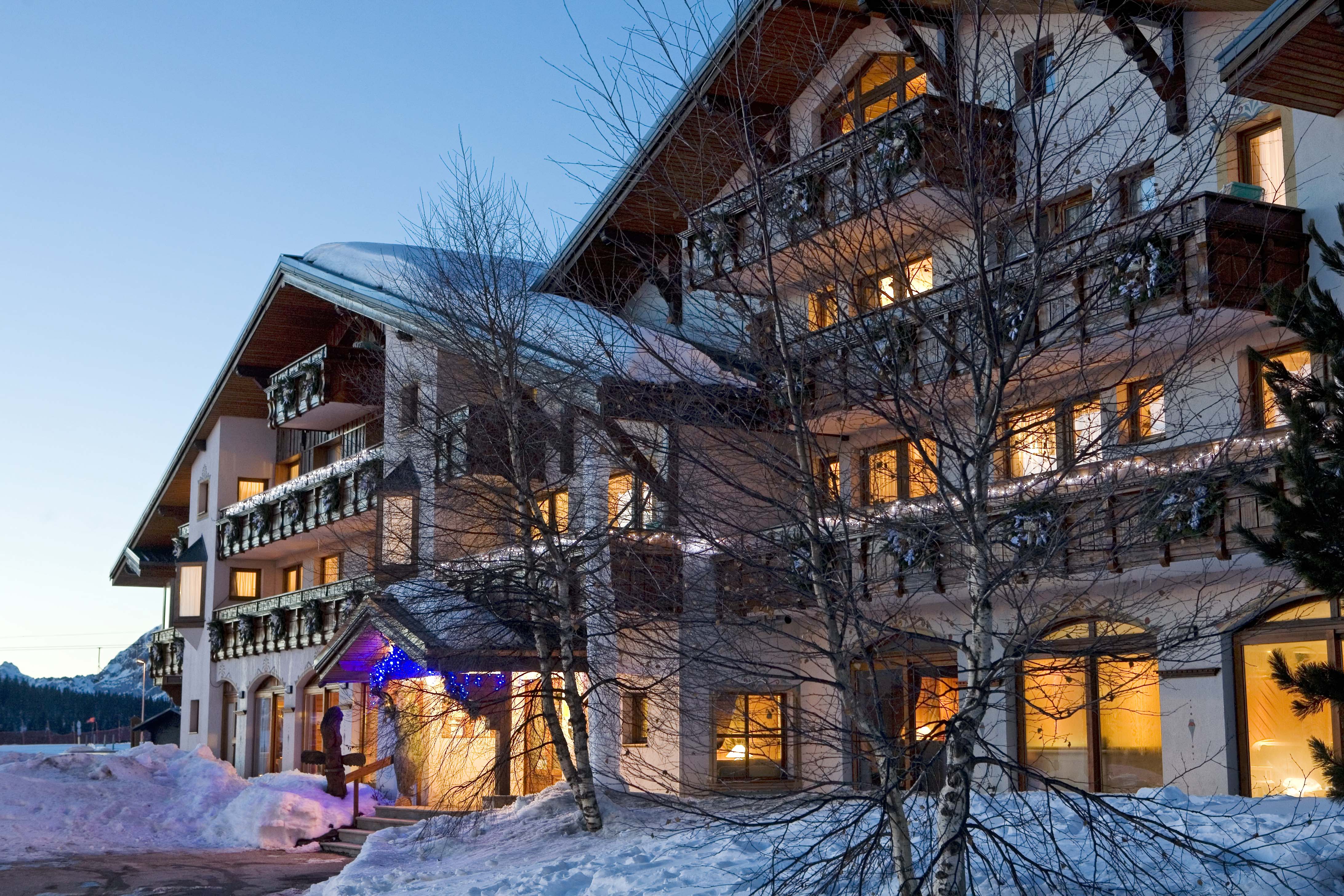 LES SAISIES - Hotel le Calgary (c) Philippe Giraud - Terres du Sud